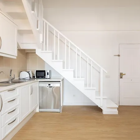 Διαμέρισμα Exklusives Attic Mit Atemberaubendem Meerblick